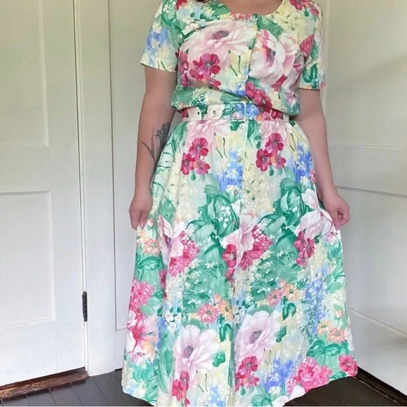 Welcome!💐 - Picture 2 of 6